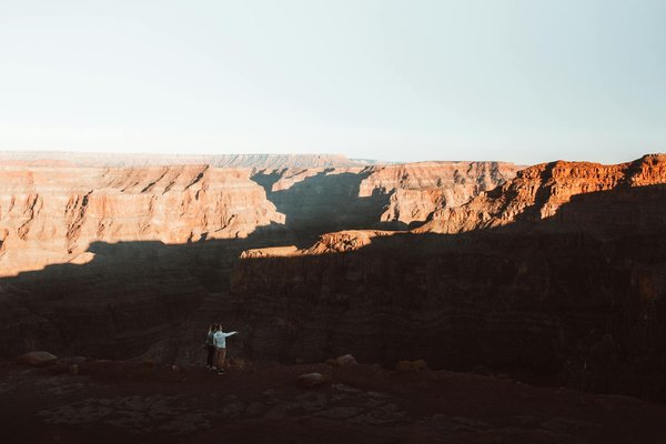 Quels sont les conseils pour une randonnée dans les montagnes d'Almaty, Kazakhstan?