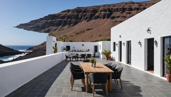 Lanzarote : pourquoi choisir notre agence immobilière ?